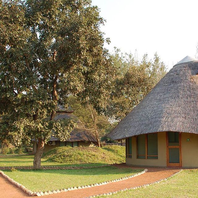 Montebelo Gorongosa Lodge & Safari