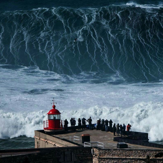 Ondas Gigantes da Nazaré