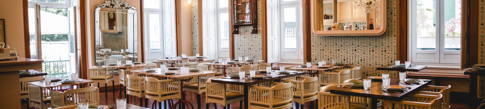 Pharmacia Restaurante & Bar